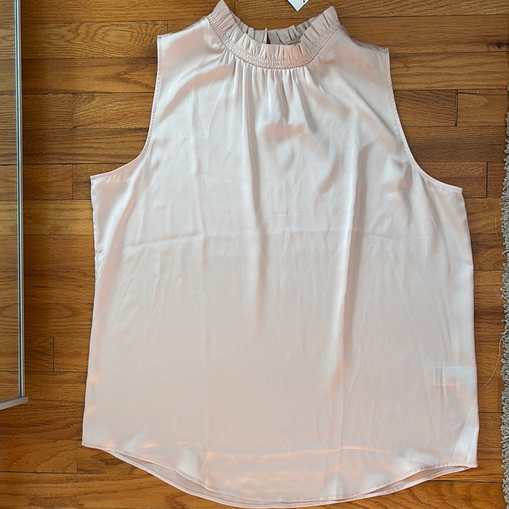 Banana Republic, NWT, Size XL,Elegant Sleeveless Camel Top